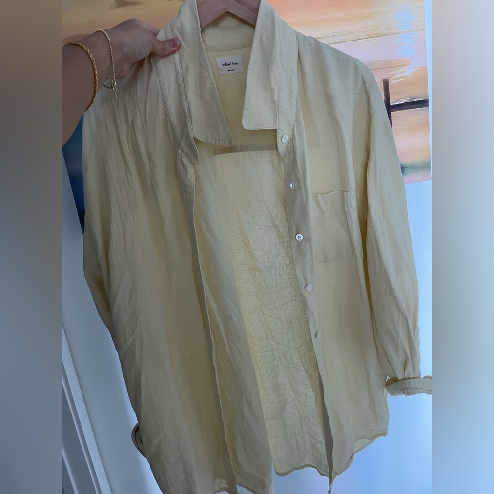 ARITZIA LINEN BUTTON UP BIG DISCOUNT